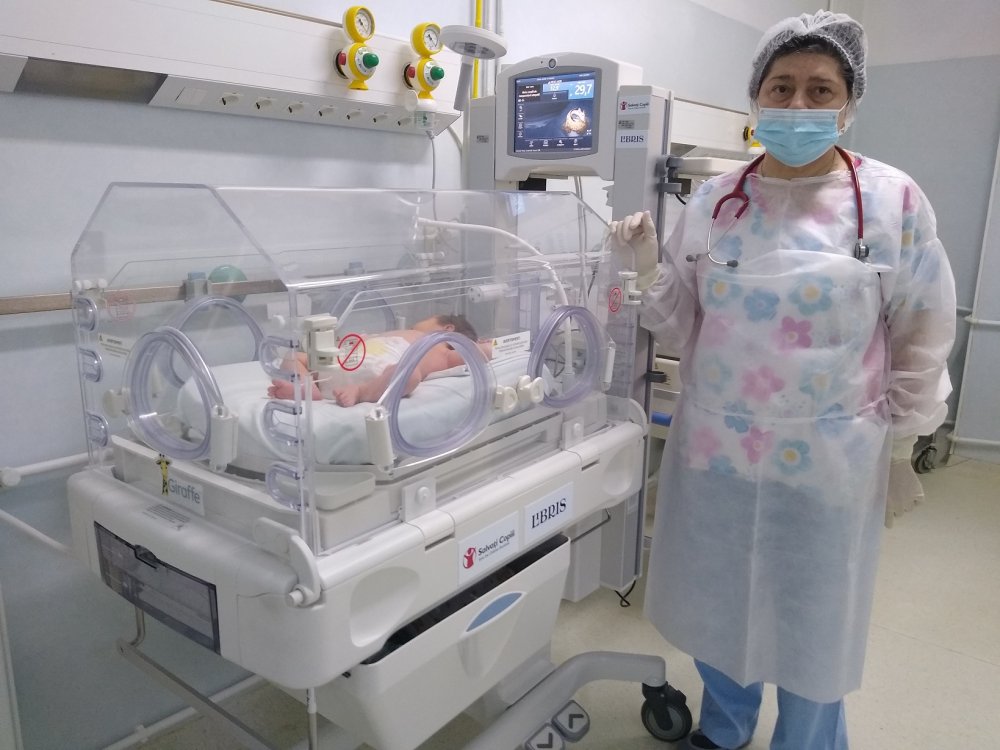 Maternitatea Medgidia, devenită linie COVID, dotată urgent cu un incubator, de către organizaţia Salvaţi Copiii - maternitatea-1634556362.jpg