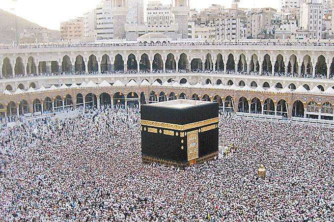 O macara s-a prăbușit peste Moscheea Sfântă de la Mecca; cel puțin 65 de morți - mecca0197f3cca895-1441996462.jpg