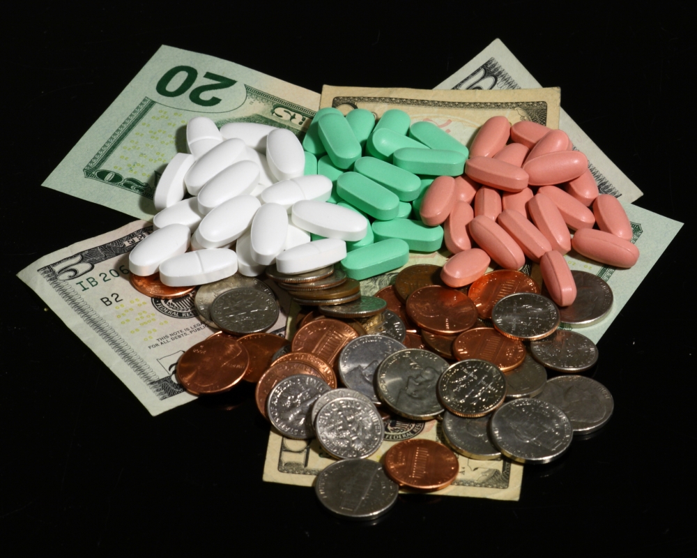 Nouă milioane de medicamente contrafăcute, retrase de pe piața mondială - medicamente-1401009448.jpg