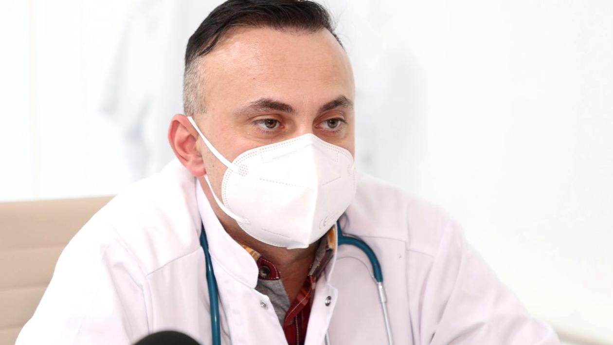 Adrian Marinescu despre epidemia de rujeolă: Lipsa de protecţie prin vaccinare ne-a dus la această situaţie - mediculadrianmarinescu-1701876487.jpg