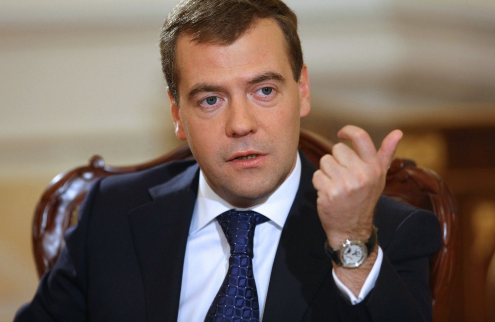 Medvedev: Internetul nu ar trebui să rămână nereglementat - medvedev-1410172500.jpg