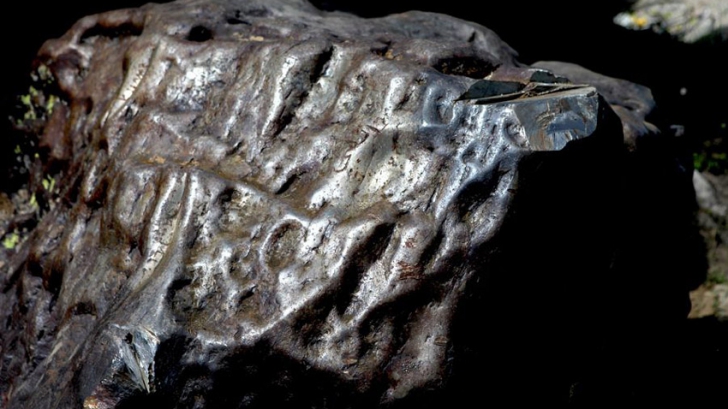 Cel mai mare meteorit descoperit vreodată! - meteoritaosidj23156600-1351773833.jpg