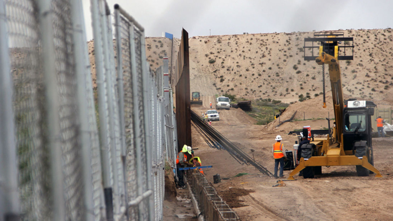 Mexicul va plăti, într-un fel sau altul, pentru zidul de la frontieră - mexic-1504007156.jpg