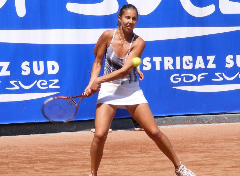 Tenis / Mihaela Buzărnescu, în semifinalele turneului ITF de la Versmold - mihaelabuzrnescu-1500101482.jpg