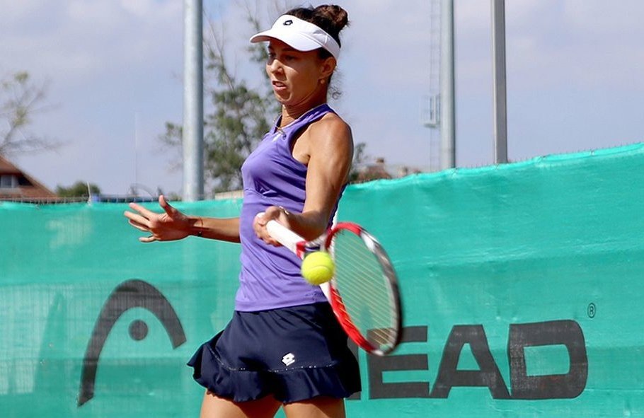 Tenis / Mihaela Buzărnescu s-a calificat în sferturile turneului WTA de la Linz - mihaelabuzrnescu-1507746351.jpg