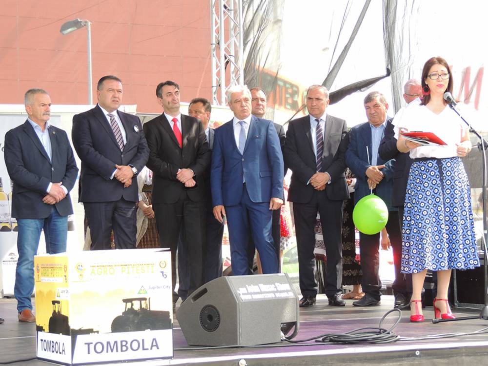 Președintele CCIR, Mihai Daraban, a participat la deschiderea Târgului Internațional AGRO Pitești - mihaidarabanaparticipat-1493966707.jpg