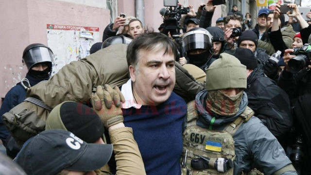 Fostul președinte al Georgiei, Mihail Saakașvili, condamnat la trei ani de închisoare - mihailsaakavili-1515150467.jpg