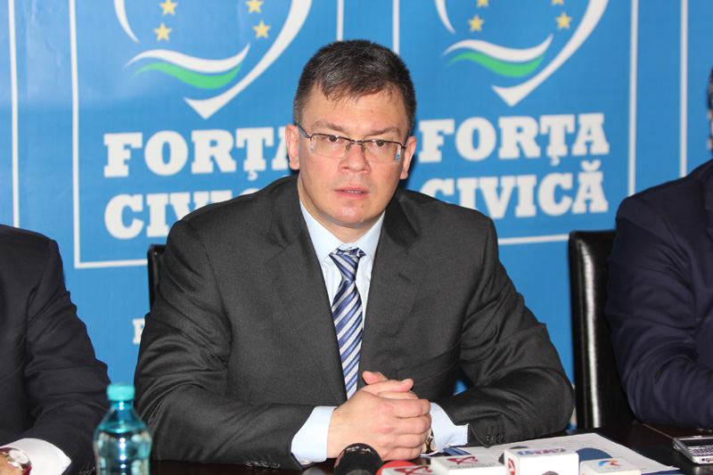 Mihai Răzvan Ungureanu propune constituirea Blocului Unității Naționale - mihairazvanungureanu1371224646-1385505501.jpg