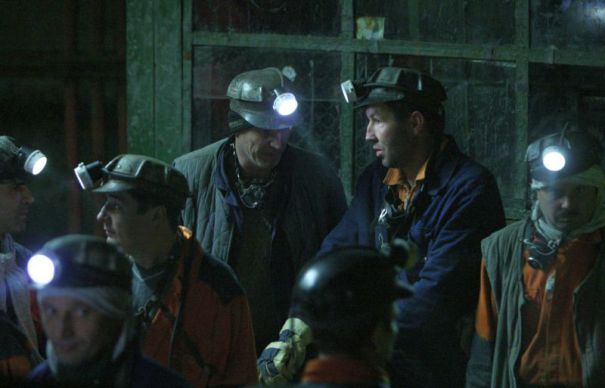 Proteste ale minerilor. 360 de oameni s-au autoblocat în subteran - minerisubteran-1481011590.jpg