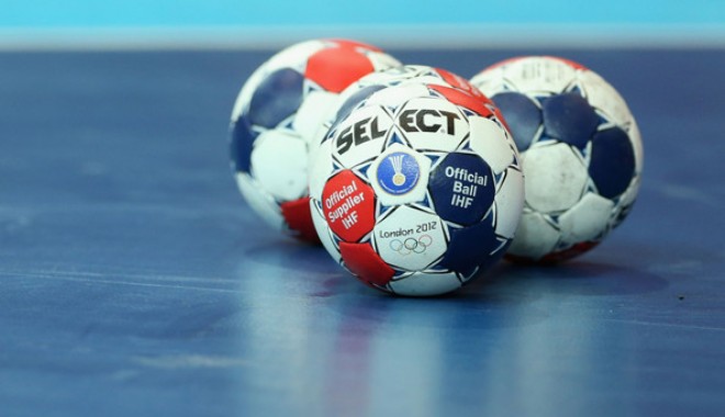 Handbal feminin: CSU Neptun a pierdut meciul din prima etapă a Ligii Naționale - mingehandbal-1409569501.jpg