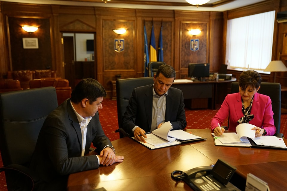 Ministrul Sorin Grindeanu dă startul modernizării porturilor Brăila și Galați - ministrulsoringrindeanudastartul-1670605216.jpg