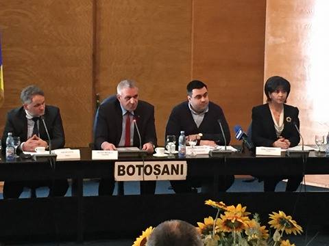 Ministrul Transporturilor bate drumurile din Botoșani - ministrultransporturilorbotosani-1488469556.jpg
