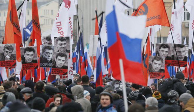 70.000 de ruși s-au adunat în centrul Moscovei la mitingul în memoria lui Nemțov - miting-1425224088.jpg