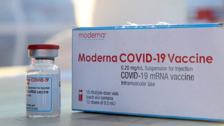 O nouă tranșă de vaccinuri Moderna a ajuns în țară. Când vor fi date în folosință - moderna-1614165227.jpg