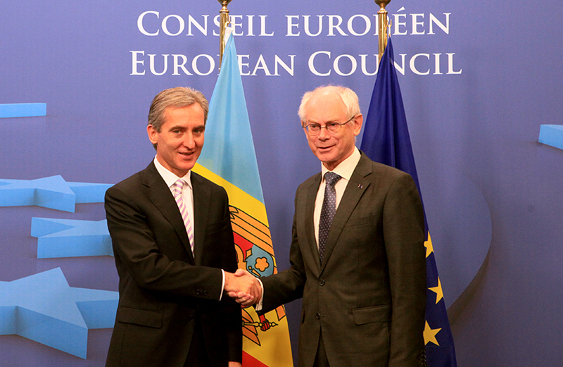 Republica Moldova și Georgia  au parafat Acordul de Asociere cu UE - moldova-1385737084.jpg