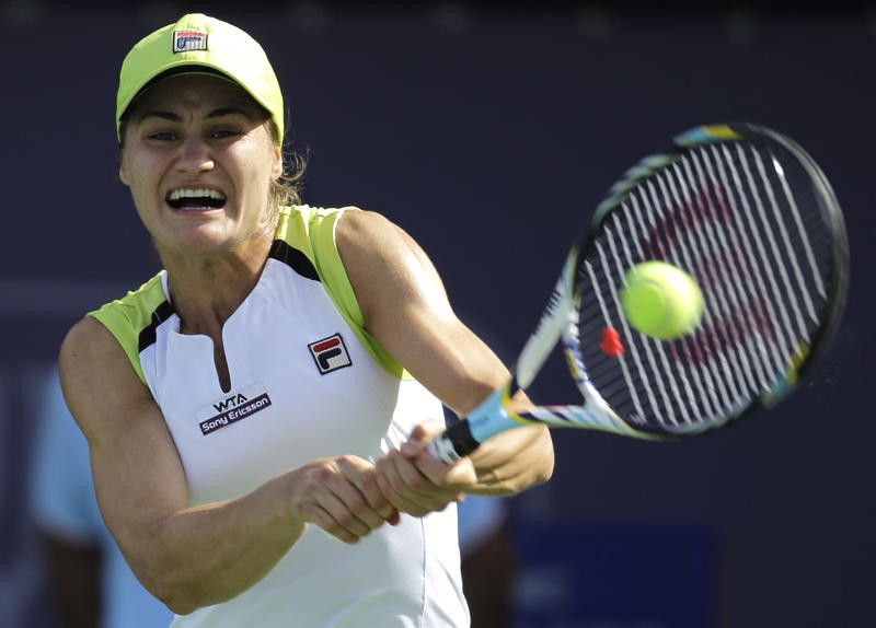 Tenis / Monica Niculescu s-a calificat în semifinalele turneului BRD Bucharest Open - monicaniculescu-1437144260.jpg