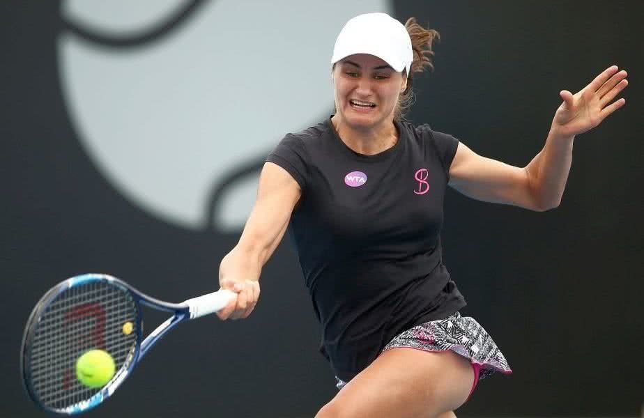 Tenis / Monica Niculescu, eliminată la Doha de Caroline Wozniacki - monicaniculescu-1518722743.jpg