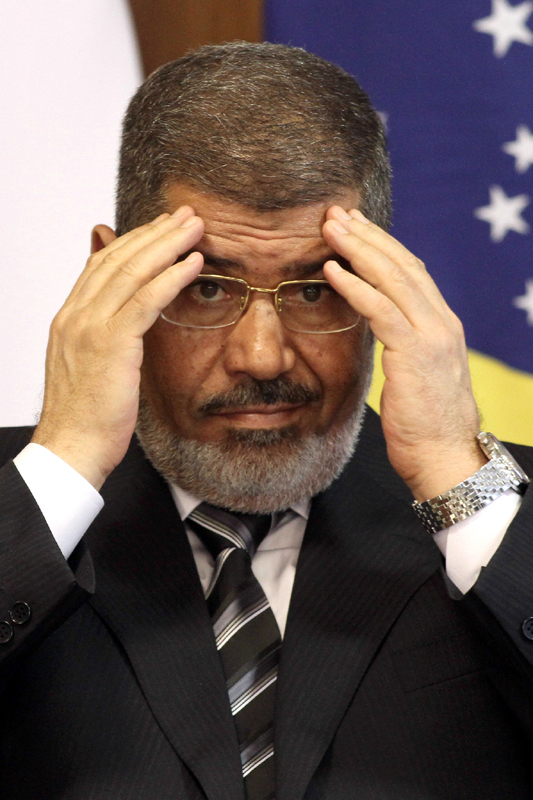 Mohamed Morsi  va fi judecat pentru incitare la crimă - morsi-1378126277.jpg
