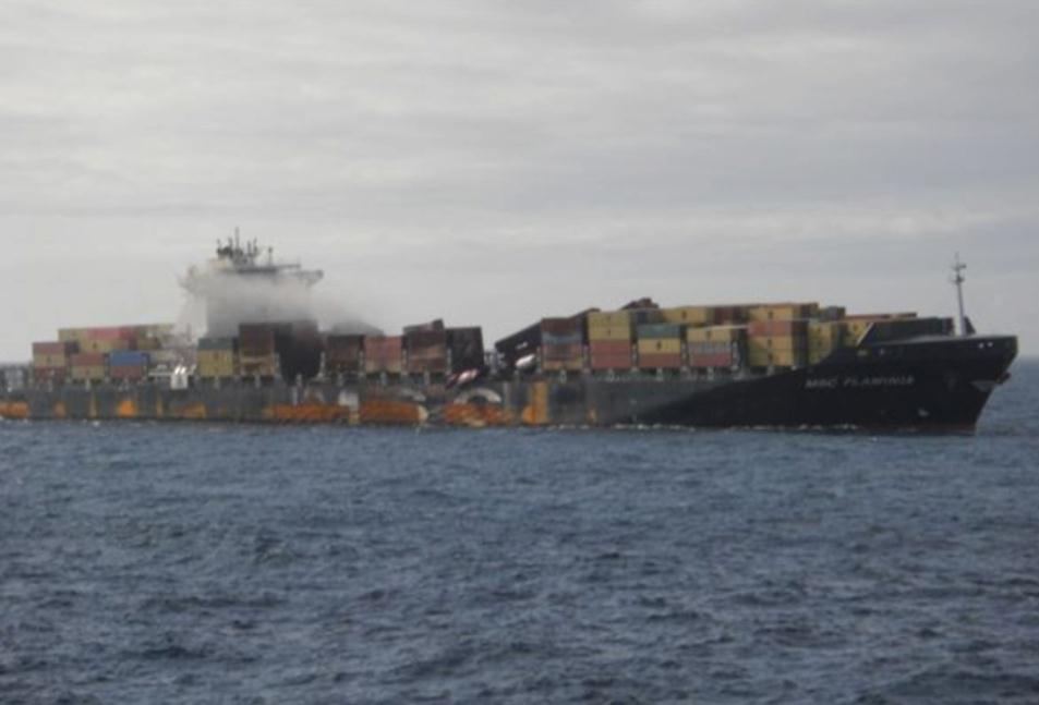 SLN dă alarma: portcontainerul MSC Flaminia vine în portul Constanța - mscflaminia-1363792414.jpg