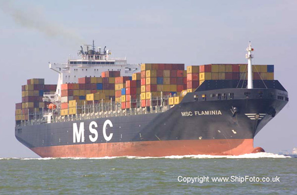 Incendiu la bordul navei MSC Flaminia, în mijlocul Atlanticului - mscflaminia29aug2002-1342362798.jpg