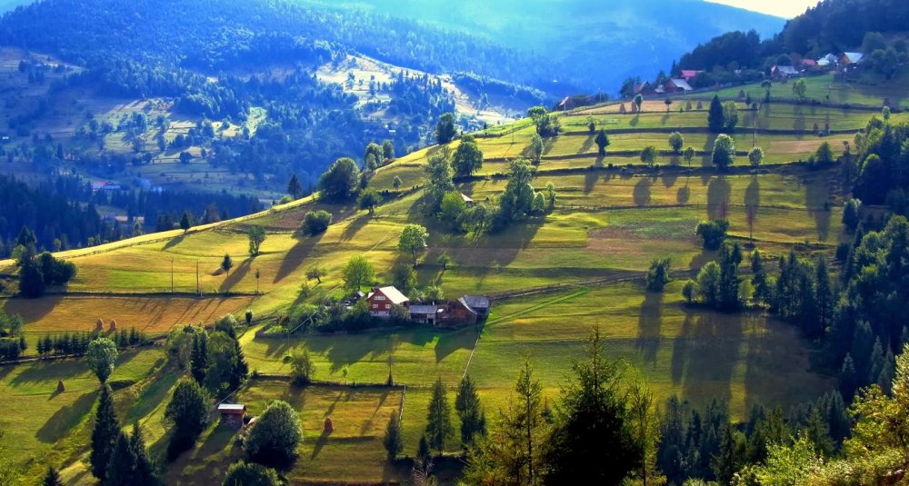 CNN a inclus Munţii Apuseni în topul celor mai frumoase locuri din Europa - muntiiapuseni-1633854032.jpg