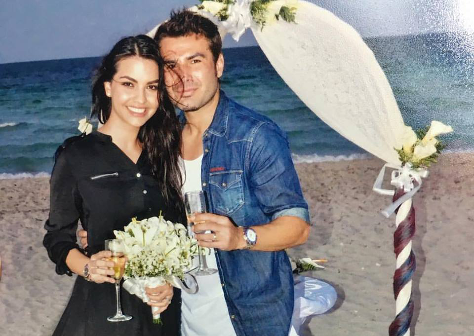 Adrian Mutu și Sandra Bachici s-au căsătorit pe o plajă din Cuba - mutu-1452350774.jpg
