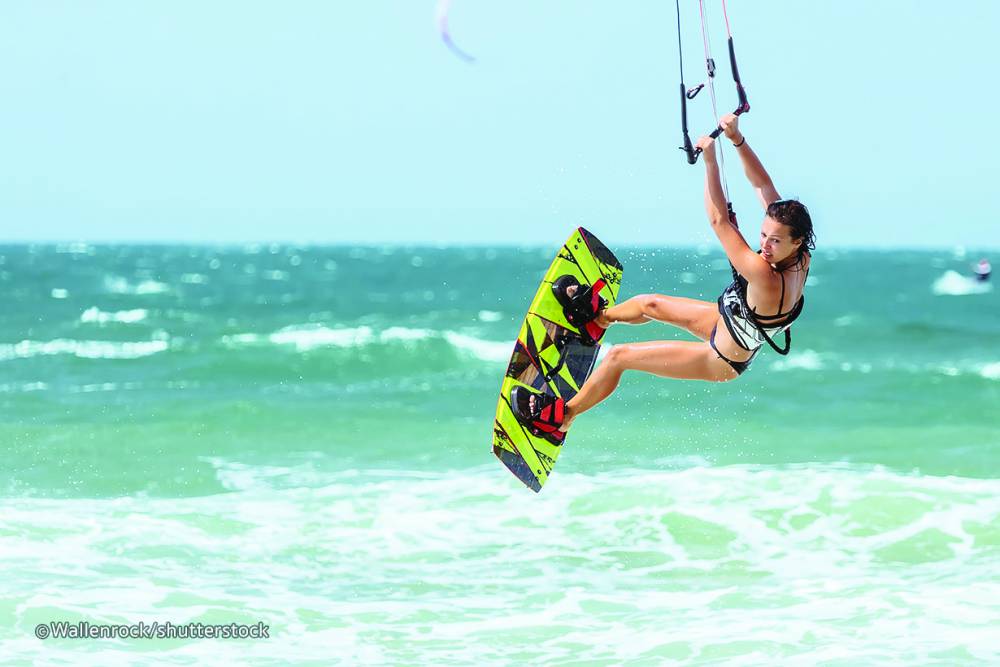 Kite-surfing, agrement nautic la Mamaia - nautic-1500556057.jpg