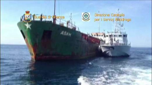 O navă egipteană cu 20 tone de marijuana a fost arestată - navaadam-1366355074.jpg