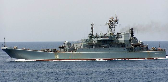 Rusia își completează Flota din Marea Neagră cu noi submarine și nave de război - navaruseascacezarkunikov-1399382600.jpg