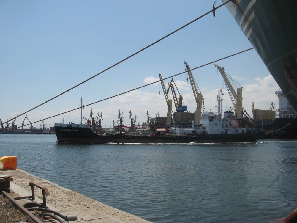 Navigația în porturile Constanța și Midia a fost suspendată - navigatiasuspendata-1484555595.jpg