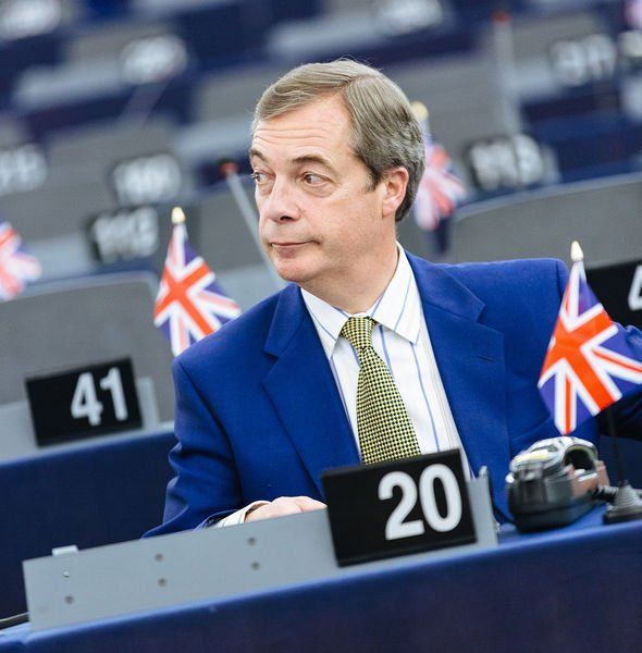 Nigel Farage lansează noul Partid Brexit - nigel-1555250870.jpg