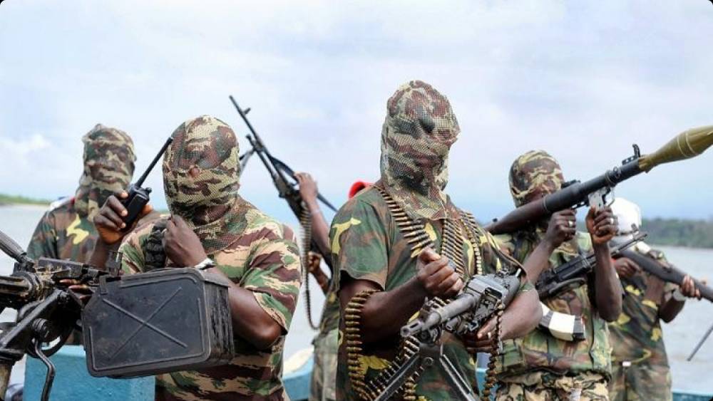 Grupul terorist Boko Haram NU MAI ARE LIMITE! 1000 de CRIME - nigeriabokoharam2000fearedkilled-1427374441.jpg