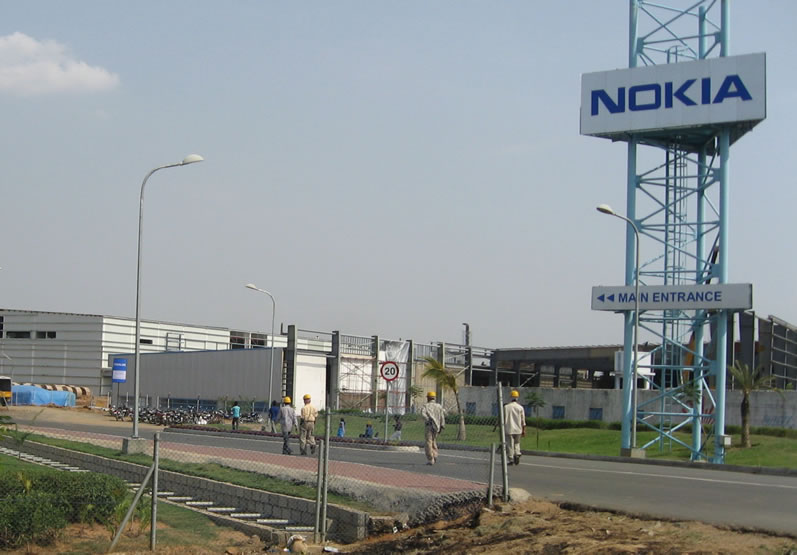 Microsoft va închide o fabrică Nokia din Finlanda - nokia-1440420802.jpg