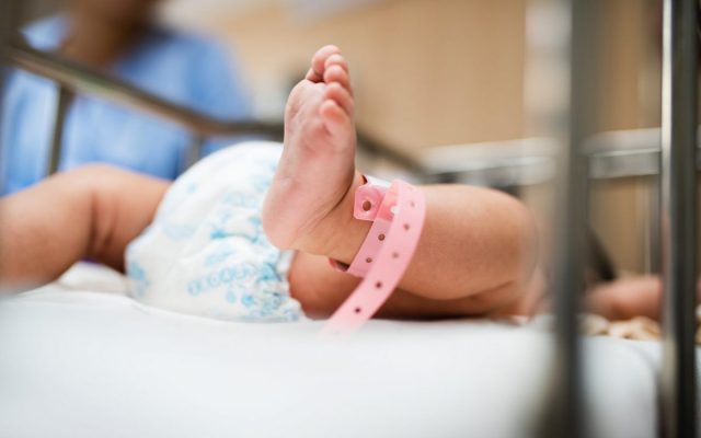 Județul din România în care mor de cinci ori mai mulți nou-născuți decât în Capitală. “Cauzele pot fi prevenite” - nounascutbebelustraficcopiipexel-1684763626.jpeg