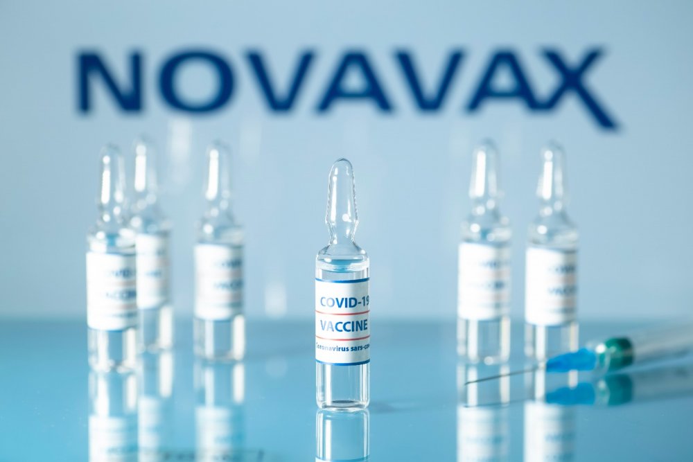 Testele clinice pentru vaccinul anti-Covid de la Novavax arată o eficacitate de 93%, anunță compania - nova-1623670834.jpg