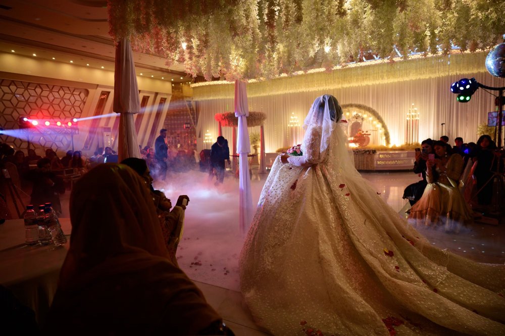 Fără muzică la nunți. Regimul Taliban interzice distracția la evenimentele de familie - nunta-1686584041.jpg