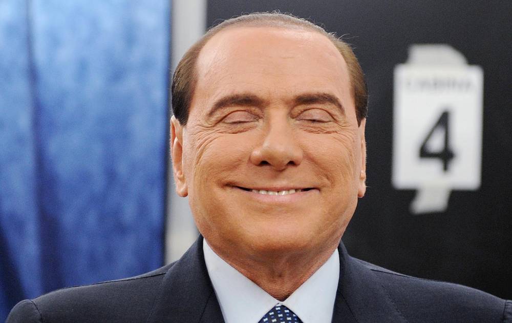 Berlusconi susține că ar fi plătit din 