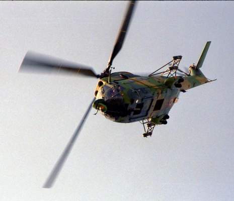Elicopter doborât  în Damasc - obrigadaderebelisirieniafirmacaa-1346102716.jpg