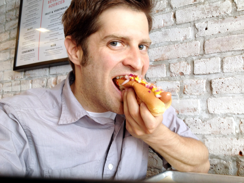 O istorie cu gust: hot-dogul - oistoriecugust-1495202982.jpg
