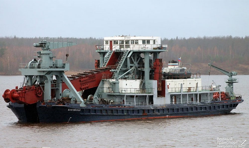 O navă de dragaj s-a scufundat întrun port rusesc - onavadedragajsascufundat-1665319638.jpg