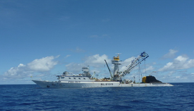 O navă de pescuit taiwaneză s-a scufundat - onavadepescuit-1443688174.jpg