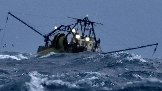 O navă de pescuit s-a scufundat. Ce s-a întâmplat cu echipajul - onavadepescuit-1455804812.jpg