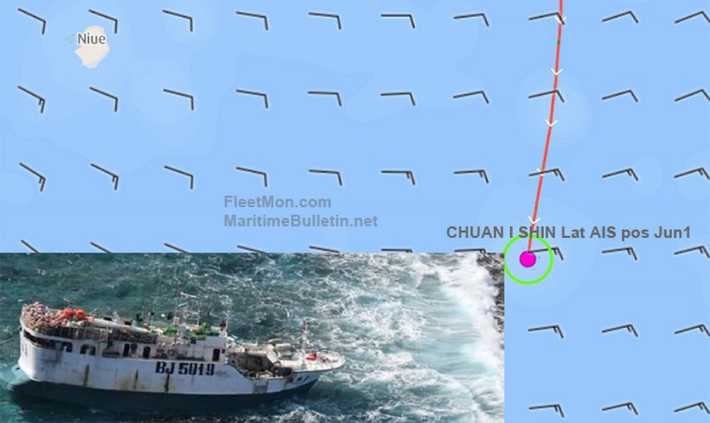 O navă de pescuit a eșuat în Pacificul de Sud - onavadepescuitaesuatinpacificuld-1654522545.jpg