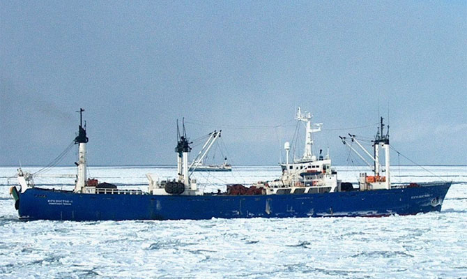 O navă de pescuit a lansat mesajul de pericol - onavadepescuitalansatmesajuldepe-1515330790.jpg