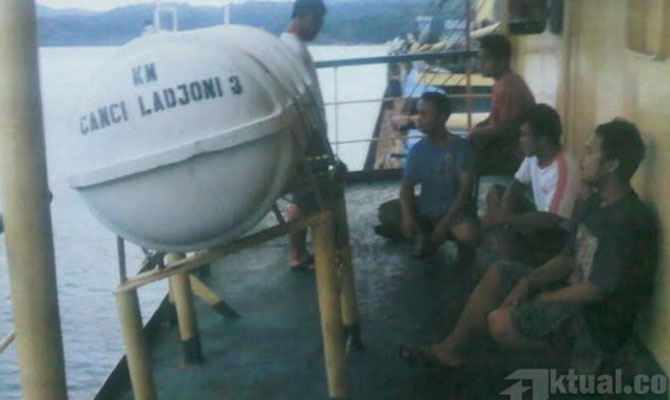 O navă indoneziană s-a scufundat. Echipajul a fost salvat - onavaindonezianasascufundat-1517244322.jpg