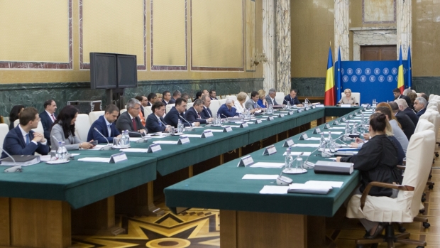Guvernul discută azi proiectul de buget pe 2019, precum și modificări ale Ordonanței care instituie 