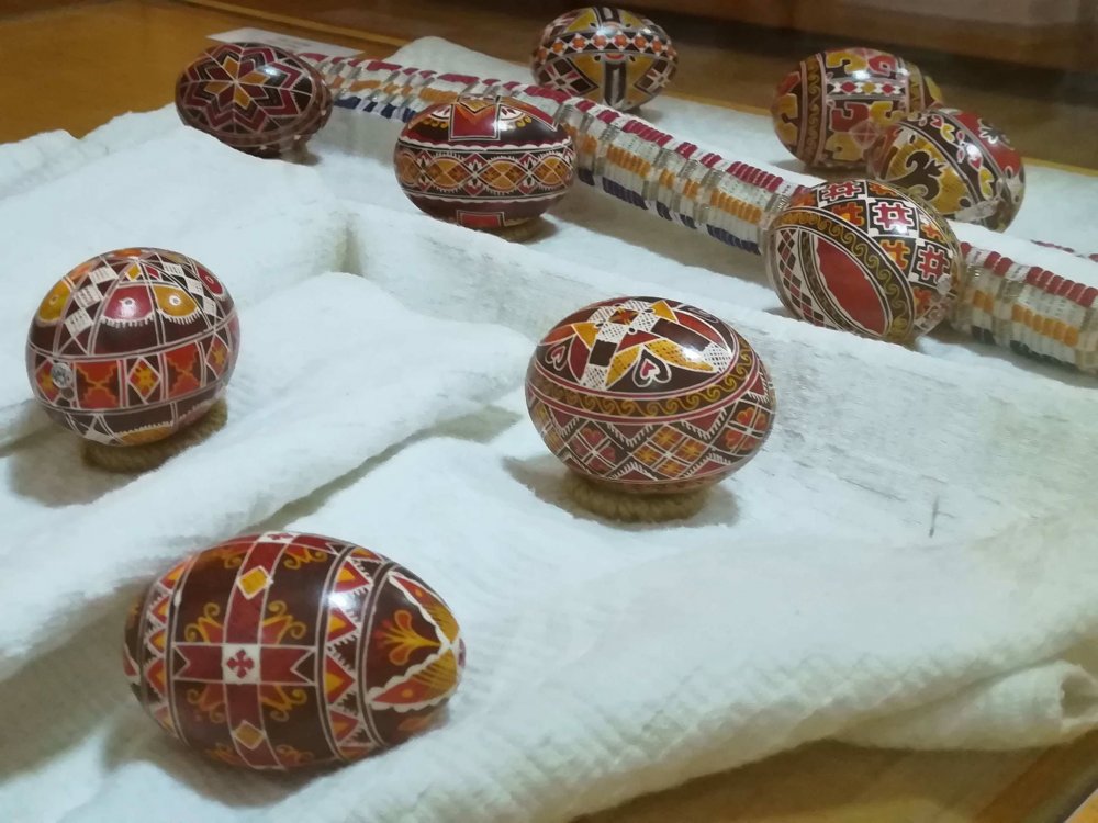 Tradiţia ouălor. În Dobrogea încă se mai practică vopsitul în culori naturale - oualedepaste-1619725786.jpg