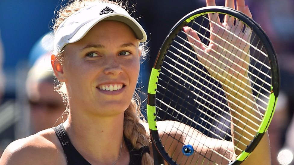 Tenis / Caroline Wozniacki a câștigat turneul de la Eastbourne, după ce a învins-o pe sportiva belarusă Arina Sabalenka - p06cg83s-1530372378.jpg