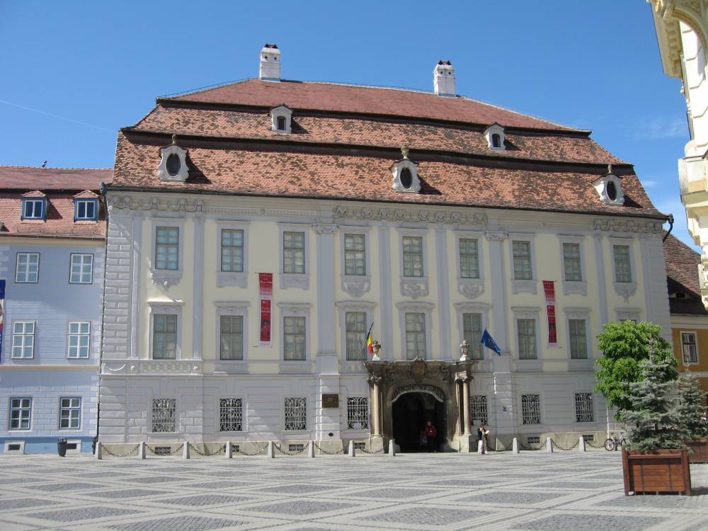 Veste bună despre Muzeul Brukenthal din Sibiu - palatulbrukenthaldinsibiu-1442685926.jpg