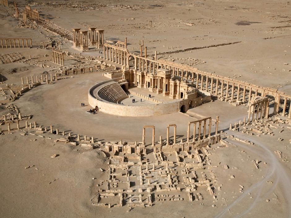 Imagini din satelit confirmă distrugerea unui templu antic din Palmira - palmira-1440830897.jpg